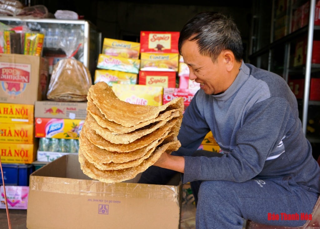 Bánh đa Minh Châu: Món quà quê dân dã