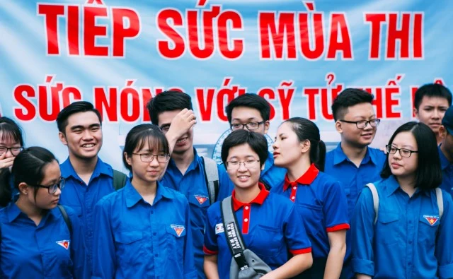 Tiếp sức mùa thi năm 2018
