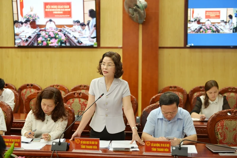 Tháo gỡ khó khăn, vướng mắc, đẩy mạnh phát triển sản xuất, kinh doanh