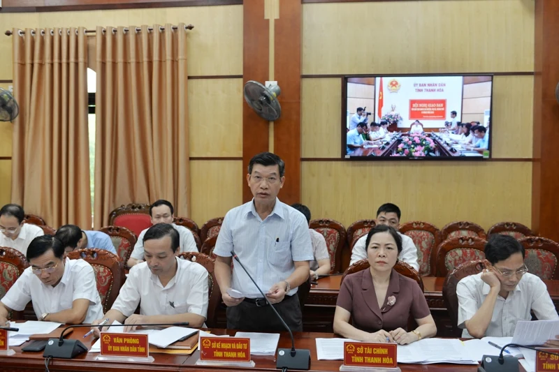 Tháo gỡ khó khăn, vướng mắc, đẩy mạnh phát triển sản xuất, kinh doanh