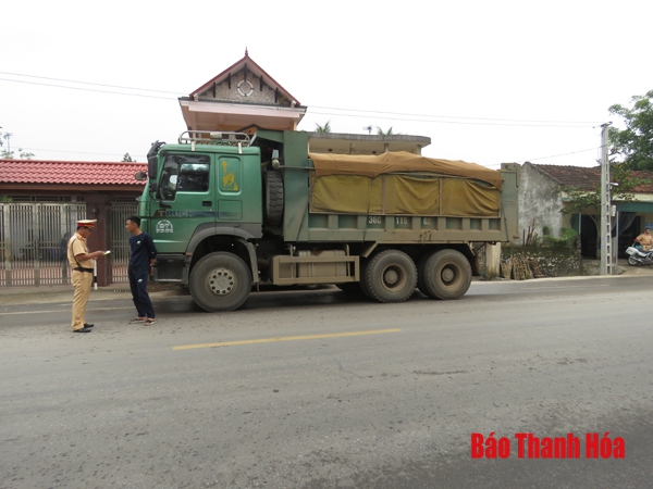 “Hung thần” trên quốc lộ