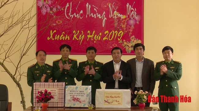 Trưởng Ban Dân vận Tỉnh ủy Nguyễn Văn Thành thăm và làm việc tại huyện Quan Sơn