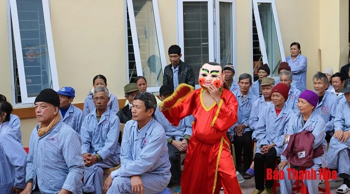 Tết Yêu thương tại Bệnh viện Ung Bướu Thanh Hóa