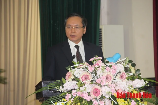 Tập trung thực hiện các giải pháp đẩy mạnh công tác xây dựng nông thôn mới
