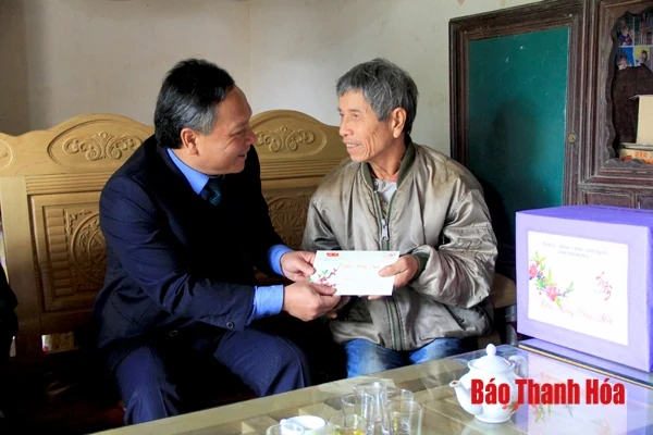 Phó Chủ tịch Thường trực HĐND tỉnh Phạm Thanh Sơn kiểm tra tình hình đời sống, sản xuất tại huyện Triệu Sơn