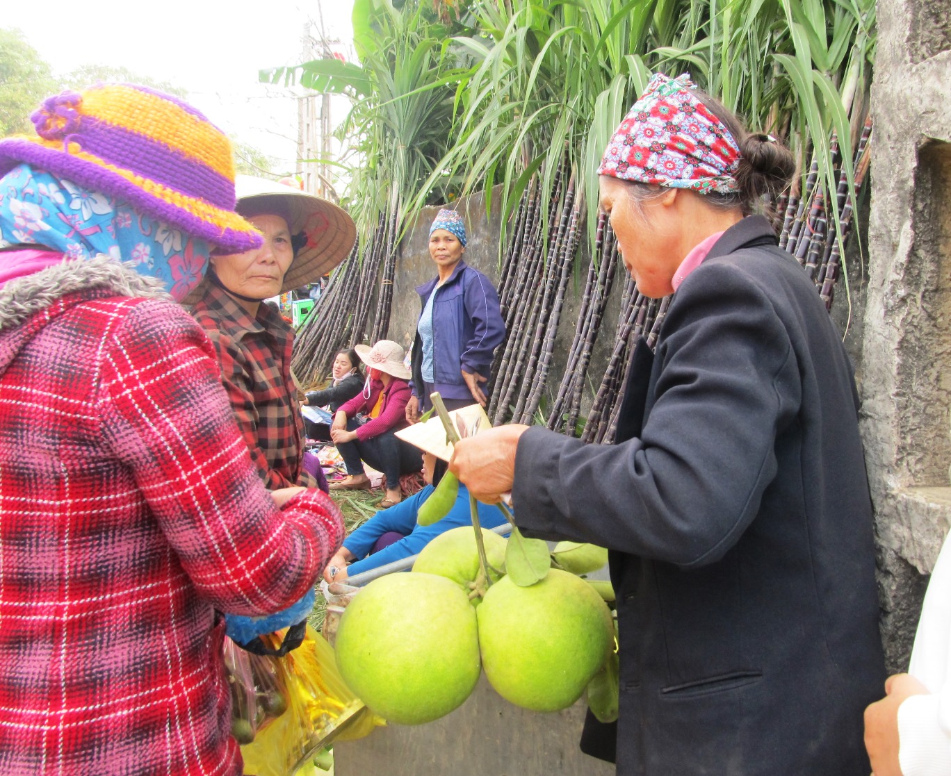 Nét riêng chợ quê ngày cuối năm