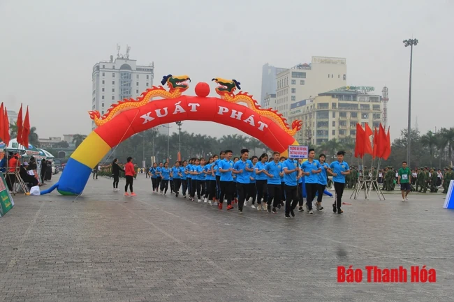 Thanh Hóa: Hơn 7.000 người tham gia Ngày chạy Olympic vì sức khỏe toàn dân