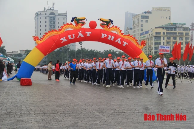 Thanh Hóa: Hơn 7.000 người tham gia Ngày chạy Olympic vì sức khỏe toàn dân