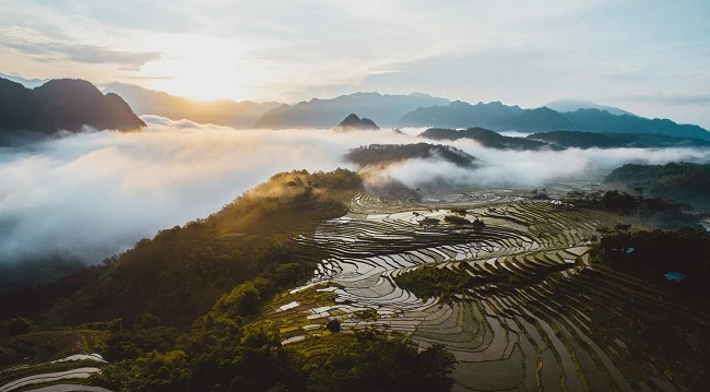Bay từ ph ương Nam thoả sức khám phá xứ Thanh với combo trọn gói của Bamboo Airways
