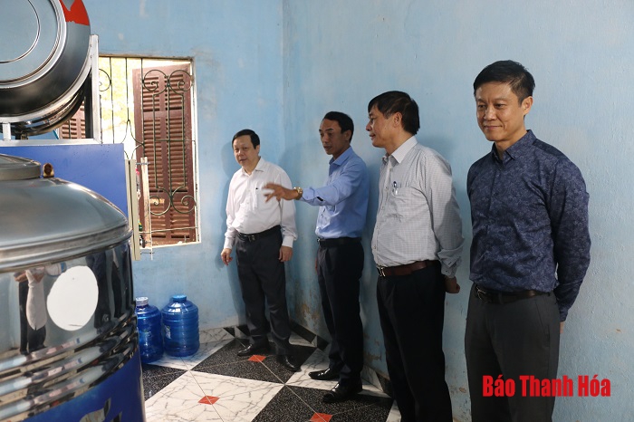 Bàn giao hệ thống lọc nước công nghệ UV-RO xử lý bằng tia cực tím cho 10 trường học tại các huyện Triệu Sơn và Yên Định