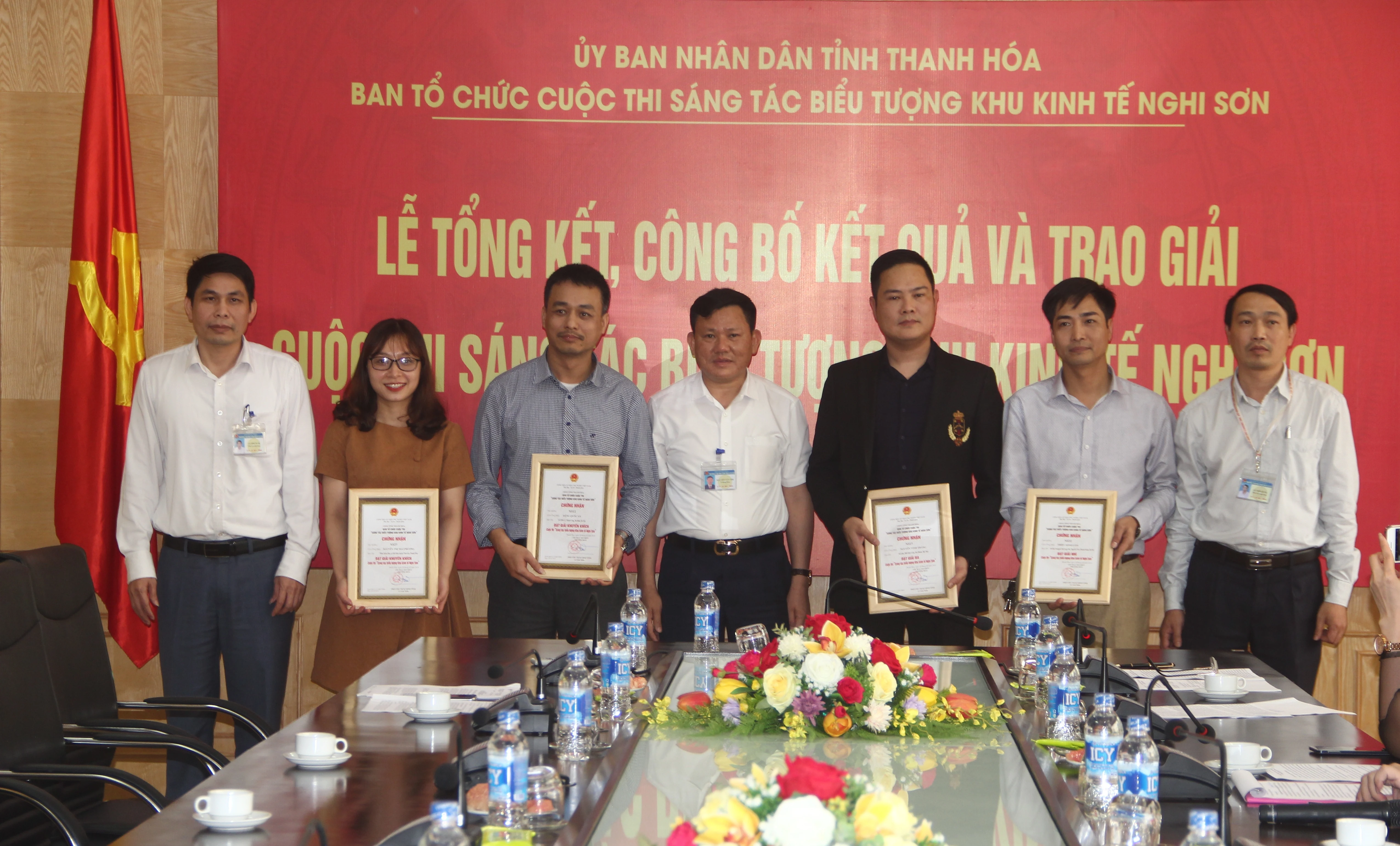 Trao giải cuộc thi “Sáng tác biểu tượng Khu Kinh tế Nghi Sơn”