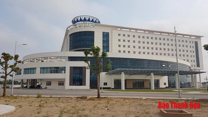 Chuẩn bị đưa công trình Bệnh viện Ung bướu tỉnh Thanh Hóa vào hoạt động