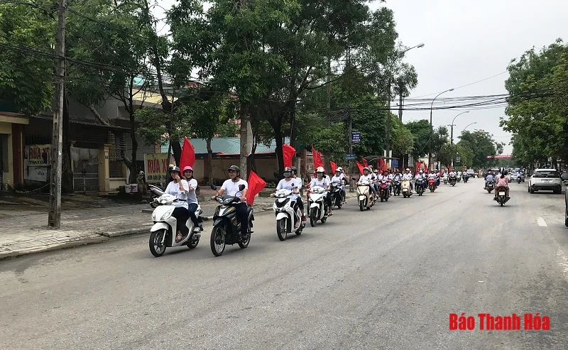 Mít tinh hưởng ứng ngày Thế giới không thuốc lá và Tuần lễ quốc gia không khói thuốc