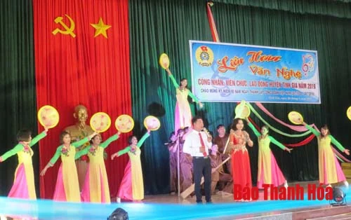73 tiết mục văn nghệ tại Liên hoan công nhân, viên chức, lao động huyện Tĩnh Gia năm 2019