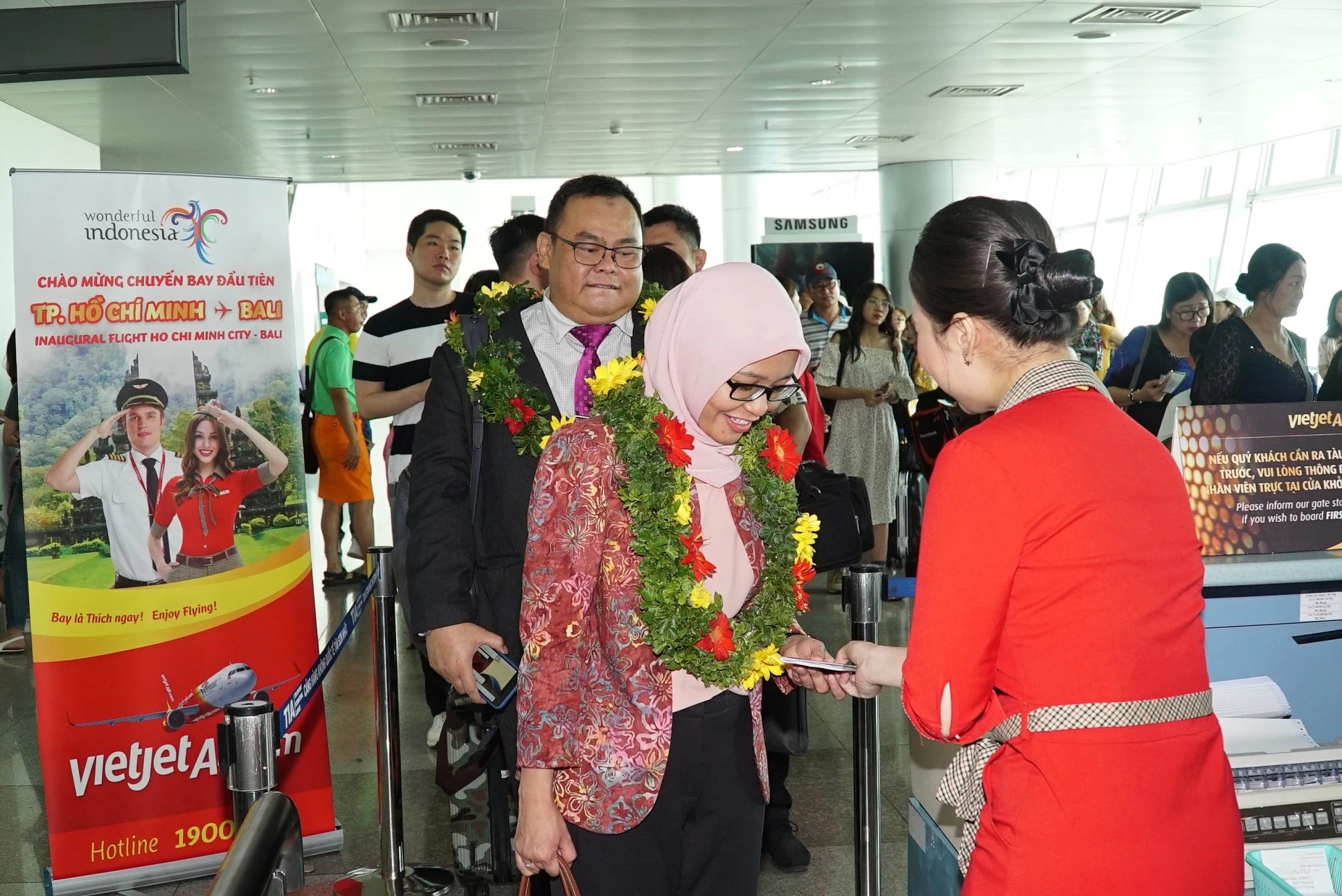 Các đại sứ và Tổng lãnh sự các nước ASEAN tại Việt Nam bay cùng Vietjet trên chuyến bay đầu tiên đến Bali