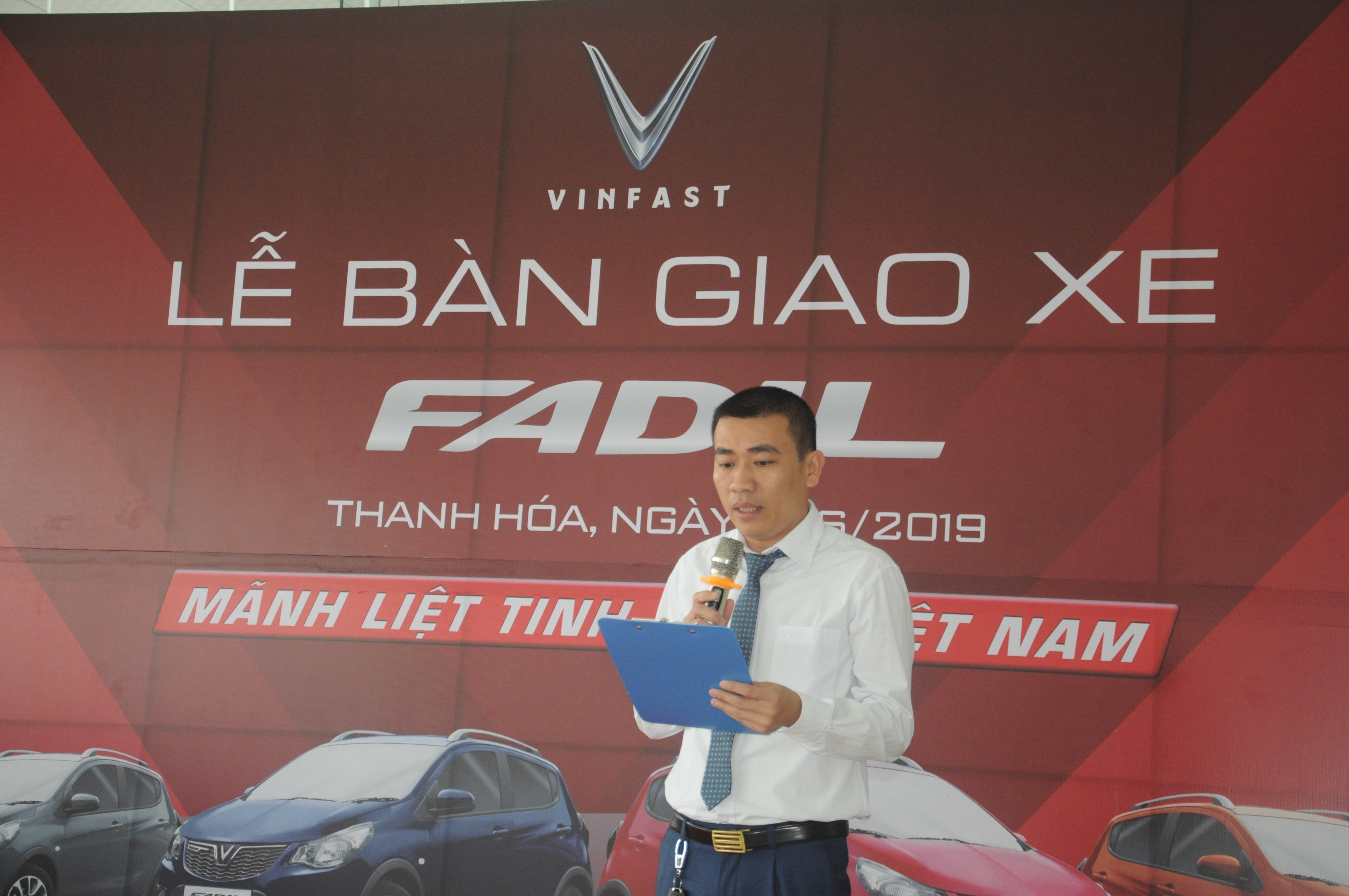 VinFast chính thức giao xe cho khách hàng tại Thanh Hóa