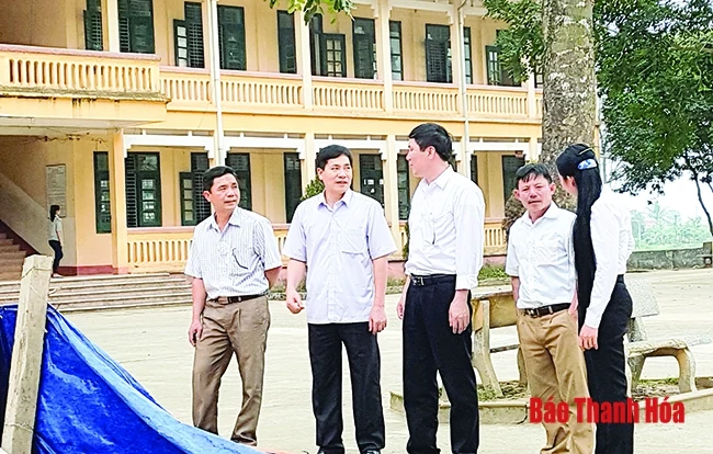 Nhìn từ những vụ việc “con voi chui lọt lỗ kim”: Tăng cường công tác kiểm tra, phát huy vai trò của nhân dân giám sát, tố giác hành vi tiêu cực