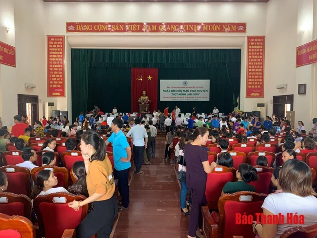 Sôi nổi ngày hội hiến máu tình nguyện “Giọt hồng Lam Sơn” 2019