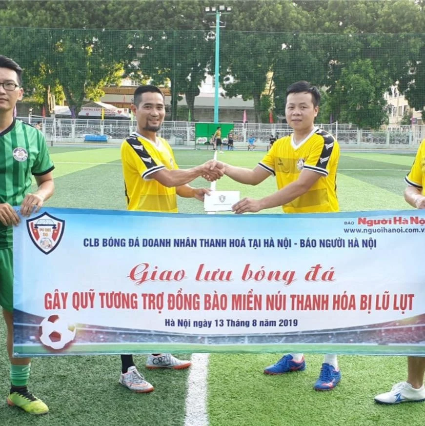 CLB Bóng đá doanh nhân Thanh Hoá- Chung tay giúp đỡ đồng bào xứ Thanh