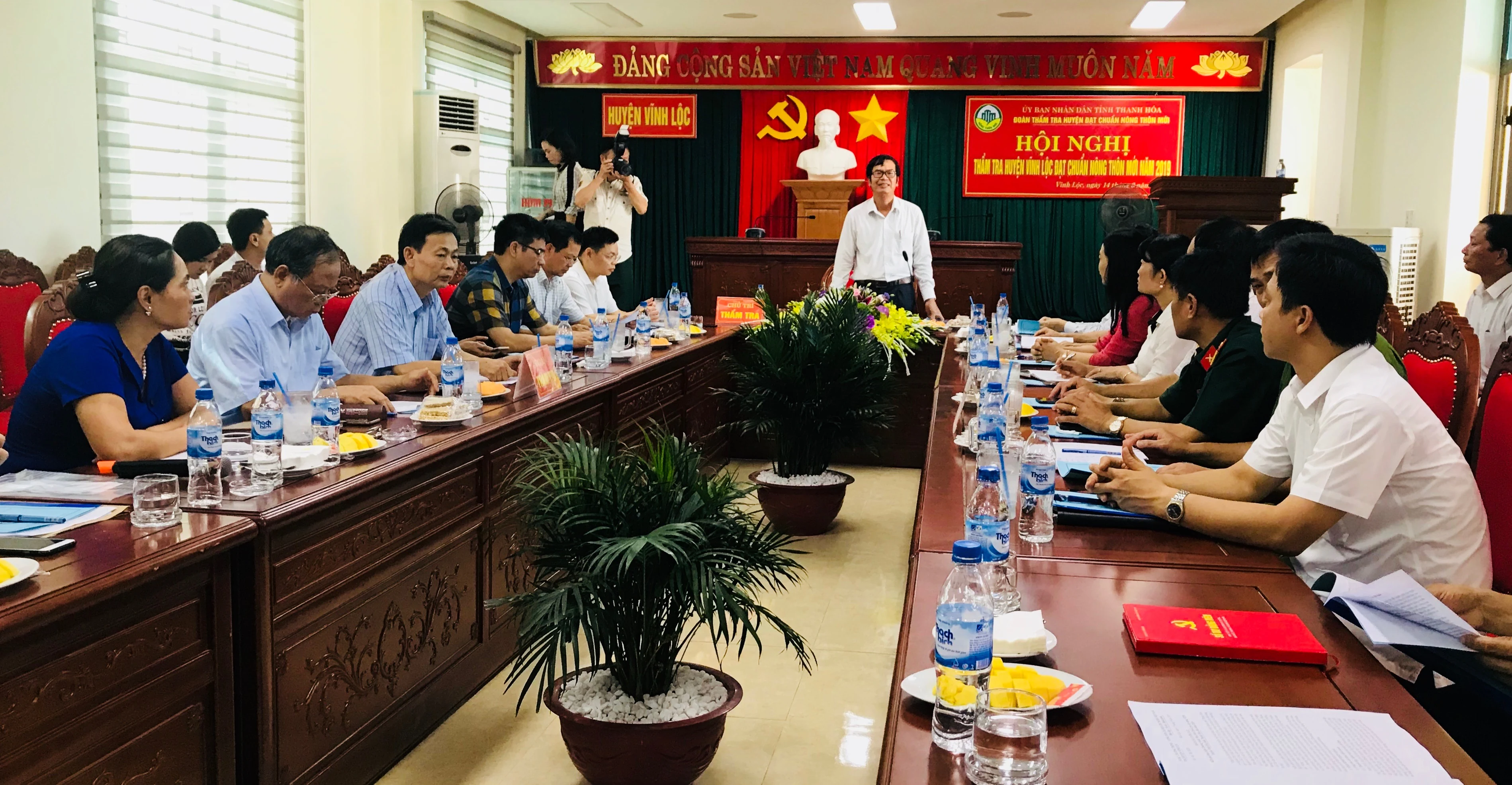 Thẩm tra huyện đạt chuẩn nông thôn mới tại huyện Vĩnh Lộc