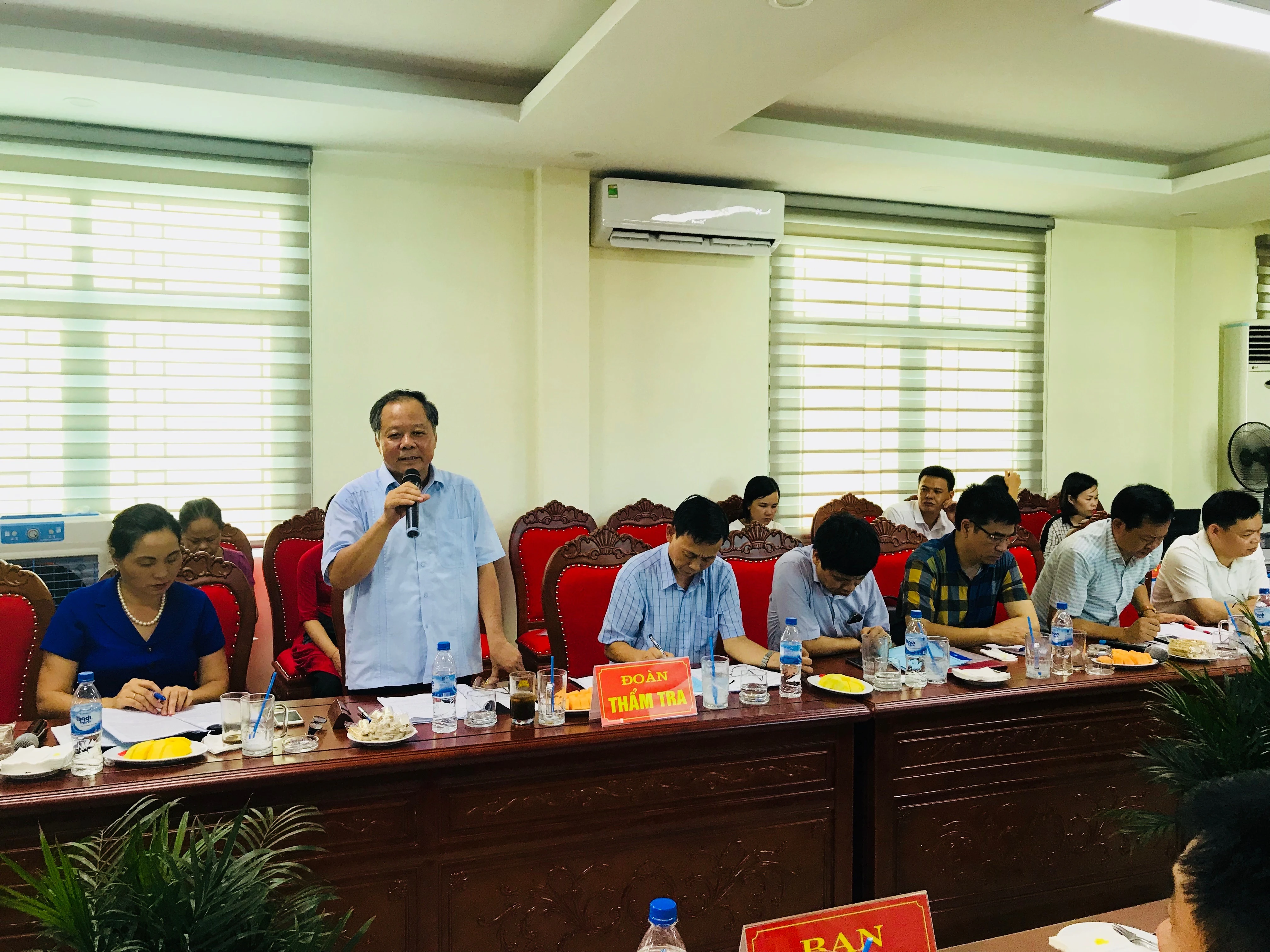 Thẩm tra huyện đạt chuẩn nông thôn mới tại huyện Vĩnh Lộc