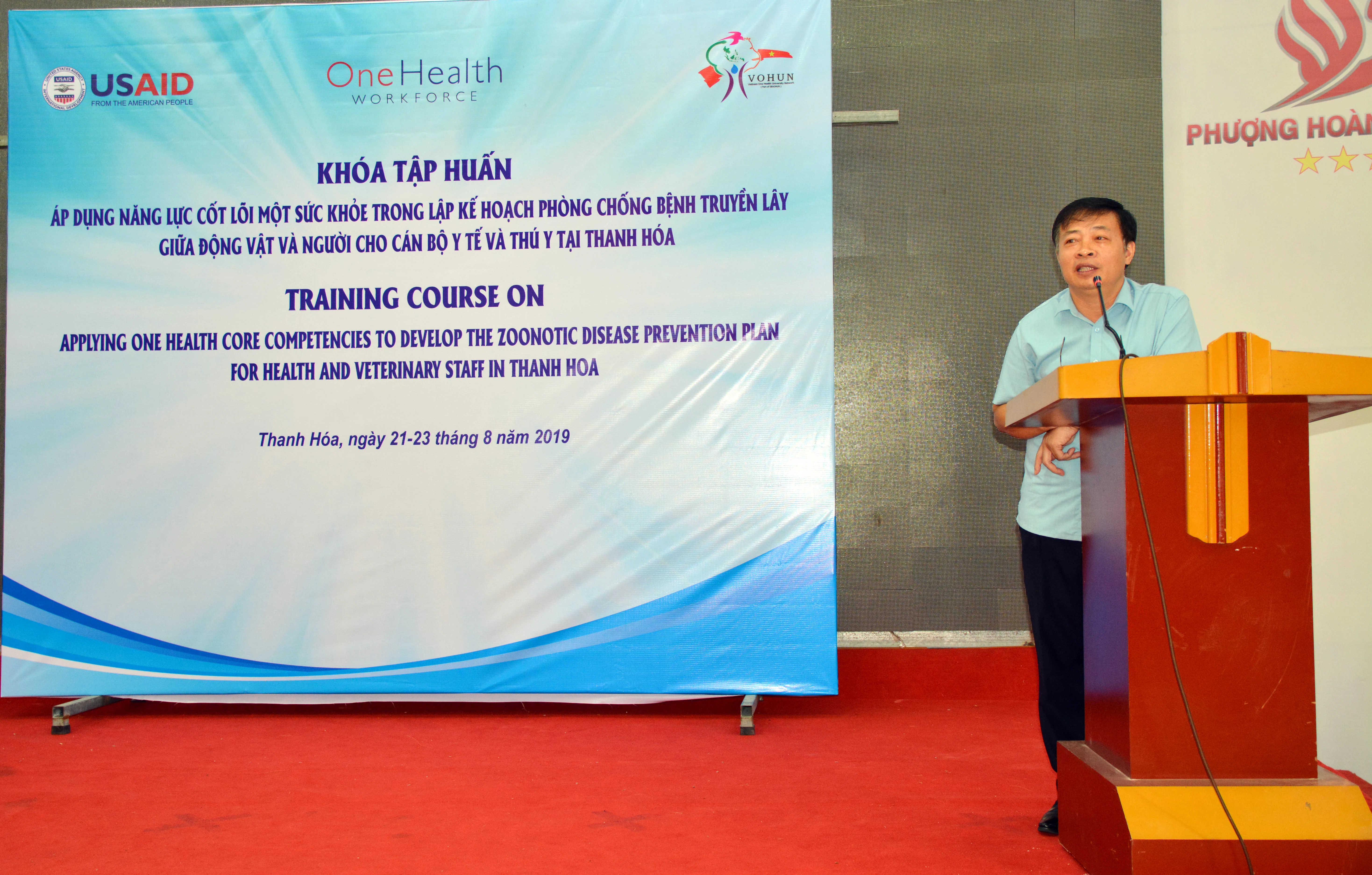 Áp dụng năng lực cốt lõi “Một sức khỏe” trong phòng chống bệnh truyền lây giữa động vật và người cho cán bộ y tế và thú y tại Thanh Hóa