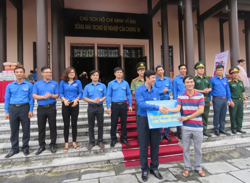 Tuổi trẻ Thanh Hoá nhớ lời Di chúc, theo chân Bác