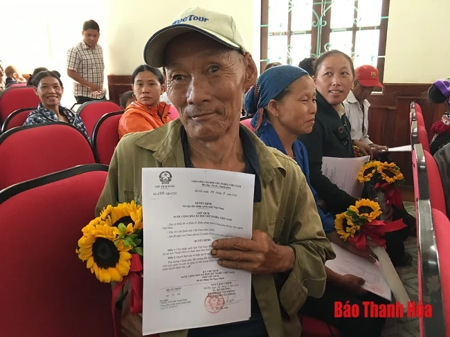 Niềm vui khi được công nhận là công dân Việt Nam