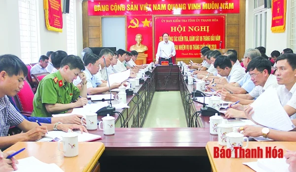 Tư tưởng của Chủ tịch Hồ Chí Minh về “sự nguy hại của tư tưởng cơ hội, chủ nghĩa cá nhân” và việc đấu tranh ngăn chặn, đẩy lùi tình trạng suy thoái qua hoạt động công tác kiểm tra, giám sát ở Đảng bộ tỉnh Thanh Hóa hiện nay