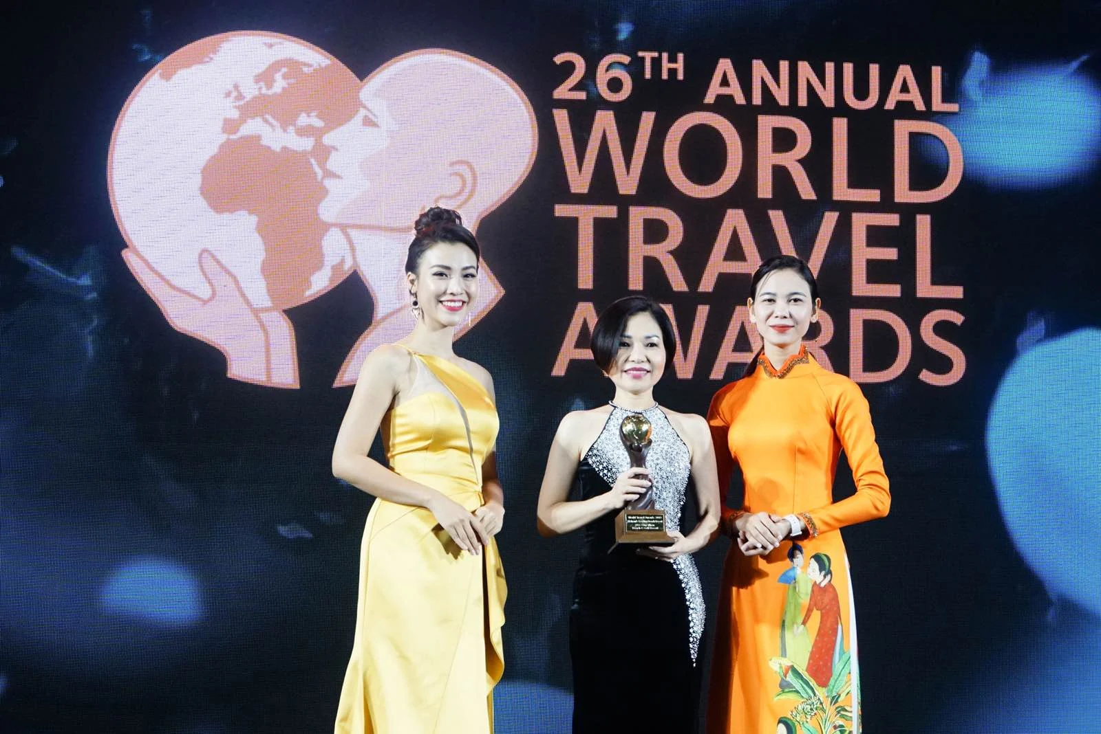Hệ thống nghỉ dưỡng của Tập đoàn FLC giành cú đúp tại World Travel Awards 2019