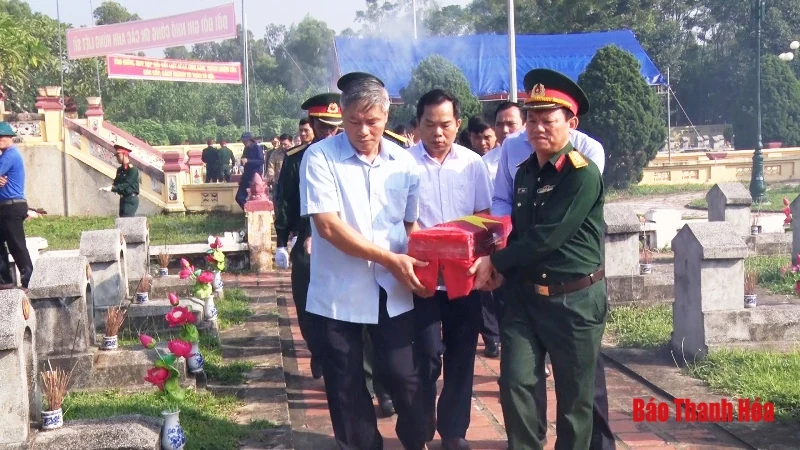 Huyện Tĩnh Gia: Truy điệu và an táng hài cốt l iệt sỹ