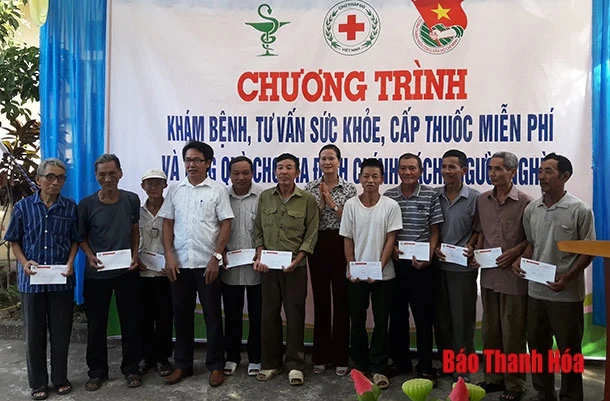 Hội Chữ thập đỏ huyện Hậu Lộc chung tay giúp đỡ người có hoàn cảnh khó khăn