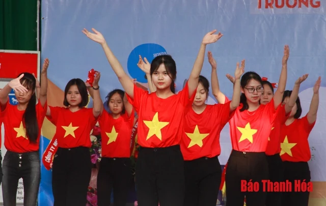 Tọa đàm về an toàn giao thông giữa chính quyền, nhà trường, gia đình, học sinh