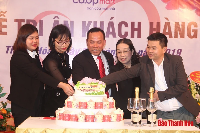 Co.opmart tri ân khách hàng tỉnh Thanh Hóa