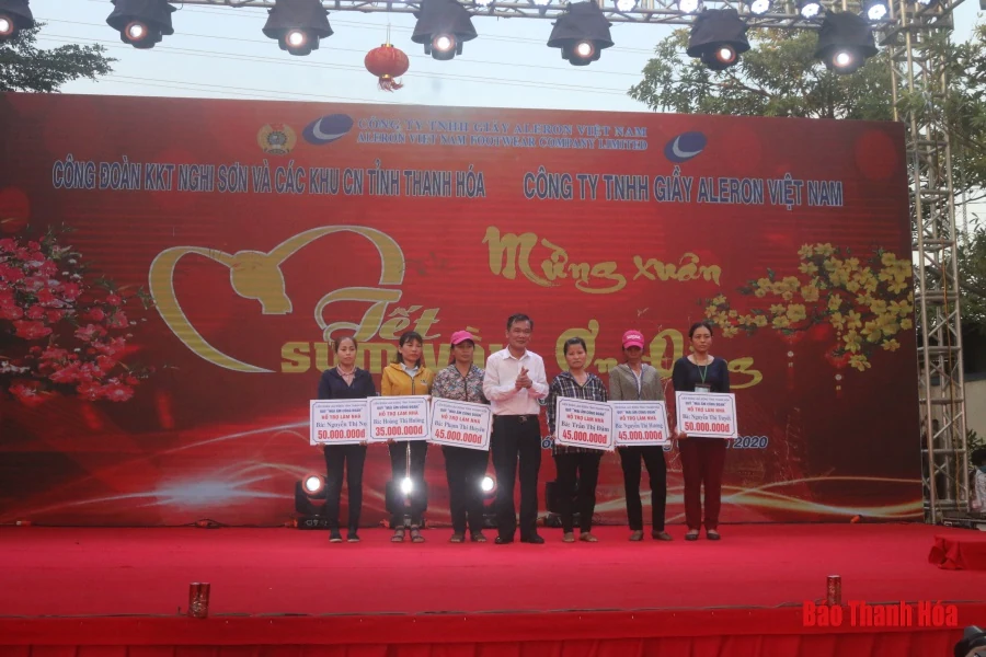 Gần 10.000 công nhân lao động tham dự chương trình “Tết sum vầy 2020”