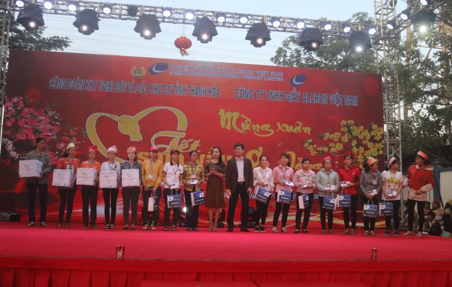 Gần 10.000 công nhân lao động tham dự chương trình “Tết sum vầy 2020”