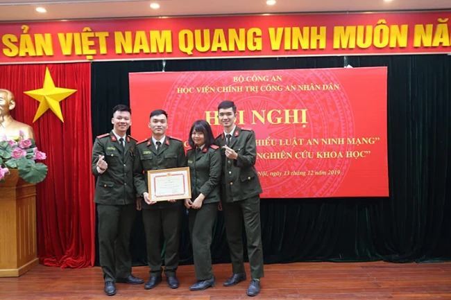 Hàn Anh Tuấn – Cậu sinh viên xứ Thanh đam mê nghiên cứu khoa học