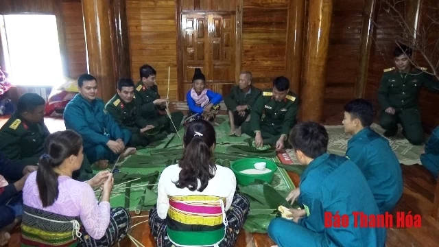 Tết Sa Ná ấm tình quân dân