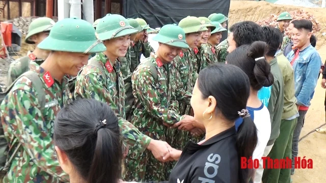 Tết Sa Ná ấm tình quân dân