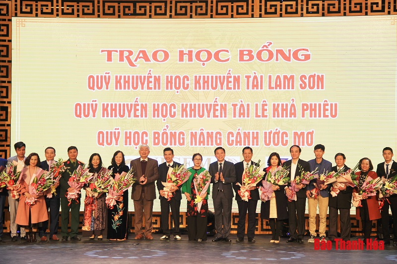 “Tết khuyến học” xứ Thanh