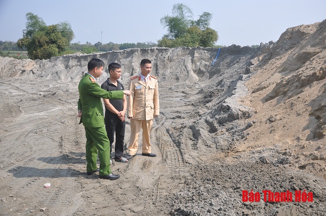 Huyện Thọ Xuân xử lý 22 vụ khai thác cát, sỏi trái phép