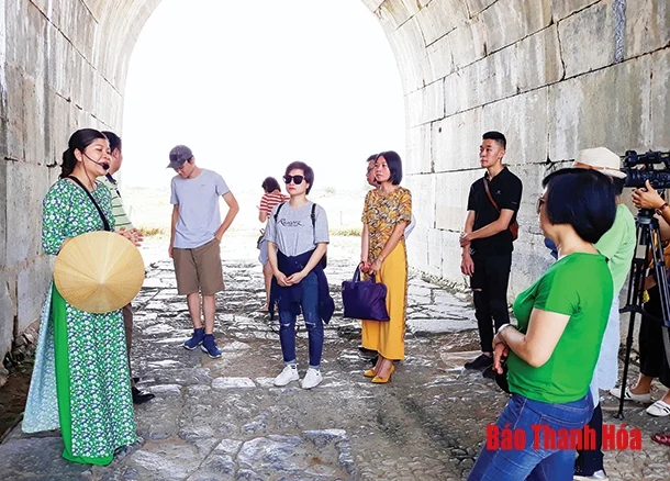 Chung tay kích cầu du lịch