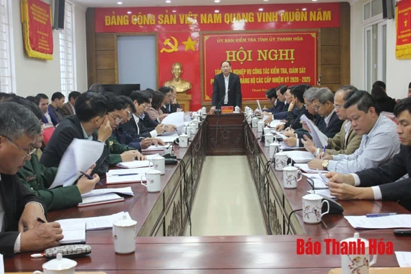 Một số kinh nghiệm sau một nhiệm kỳ đẩy mạnh công tác kiểm tra, giám sát và thi hành kỷ luật của Đảng