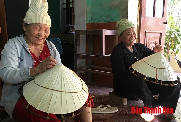 Loay hoay giải “bài toán” thương mại hóa sản phẩm làng nghề