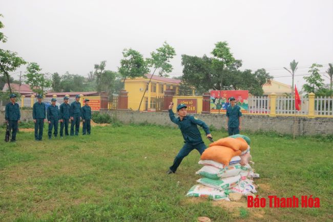 Thanh Hóa xây dựng lực lượng dân quân tự vệ vững mạnh, rộng khắp