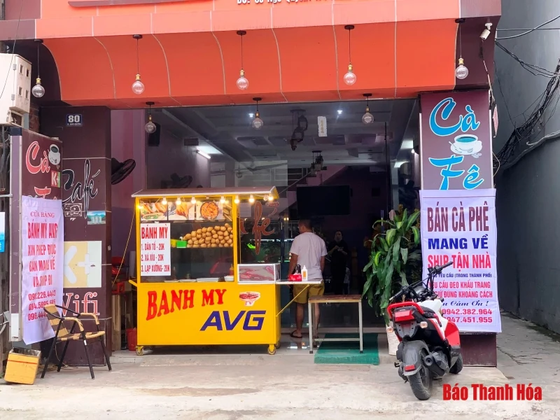 Nở rộ dịch vụ ship đồ ăn tận nhà trong mùa dịch COVID-19