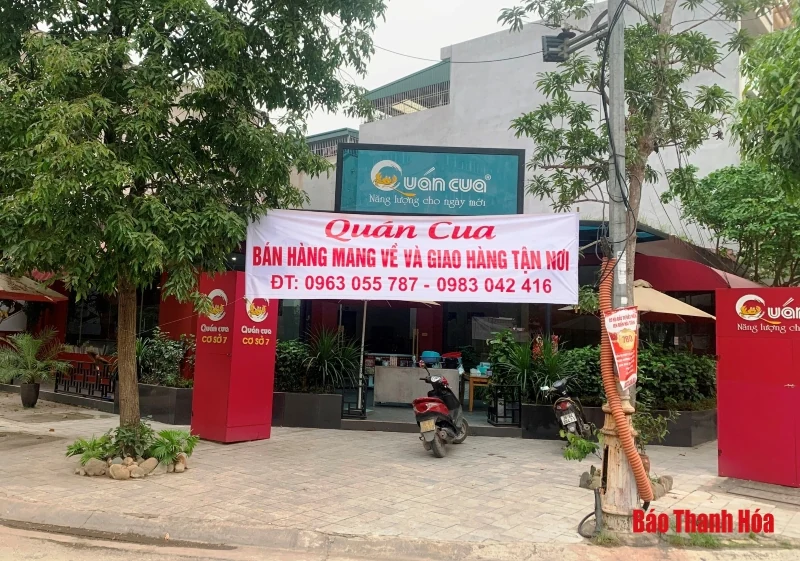 Nở rộ dịch vụ ship đồ ăn tận nhà trong mùa dịch COVID-19
