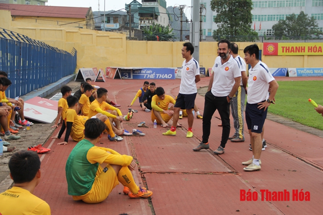 CLB Thanh Hóa tập luyện cường độ cao, sẵn sàng chờ V.League trở lại