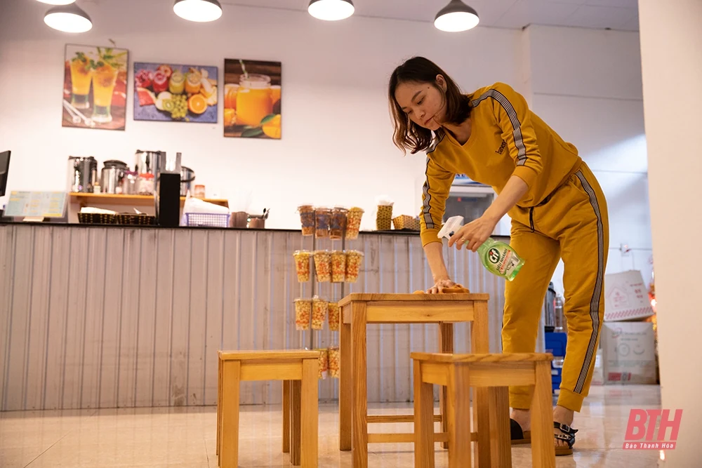 Các cơ sở kinh doanh dịch vụ ở Thanh Hóa dọn dẹp để mở cửa trở lại