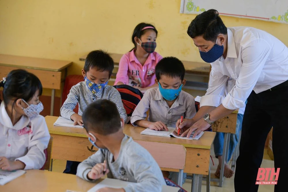 Lớp học vùng biên Thanh Hóa sau tháng ngày nghỉ dịch